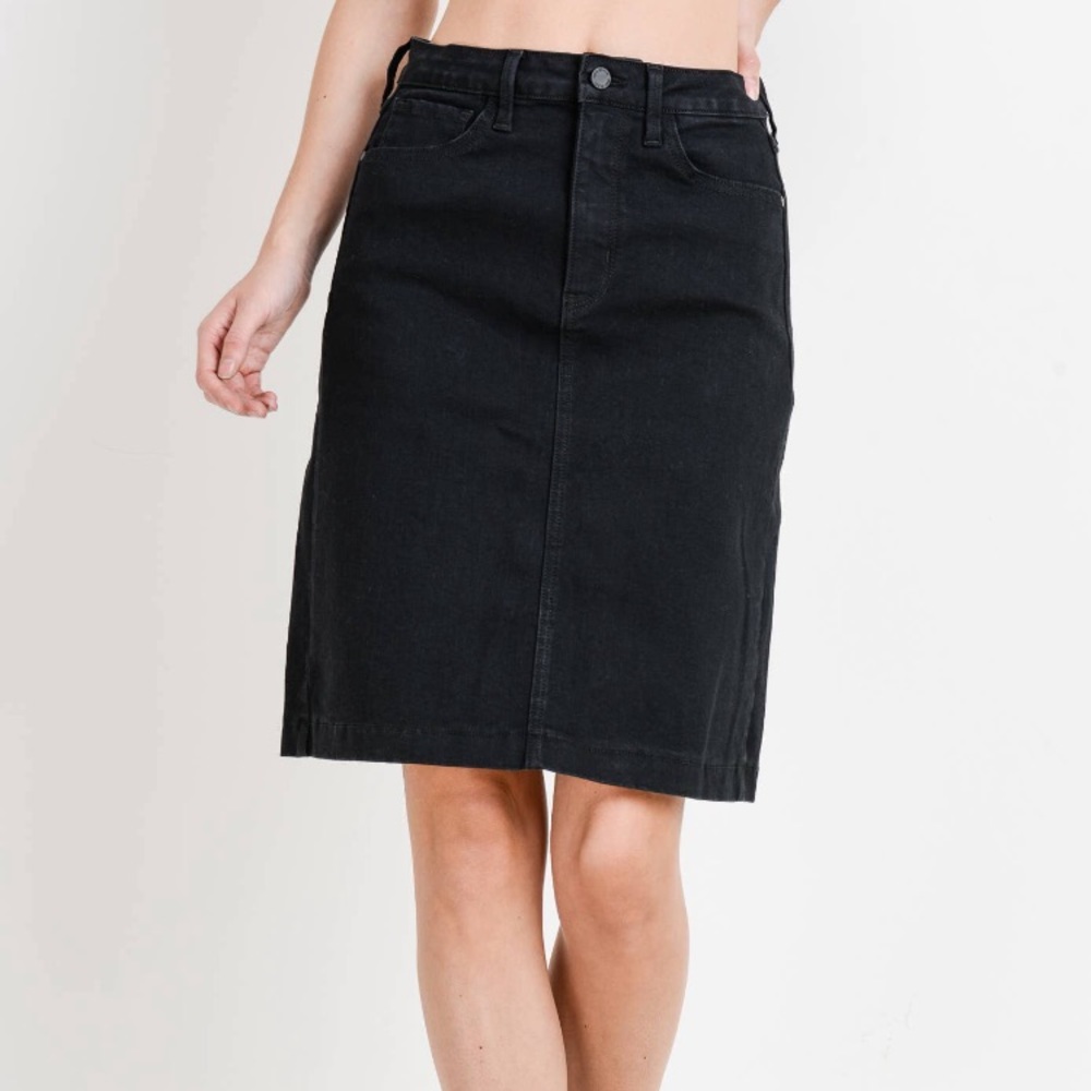 NWT Just Black Denim Skirt